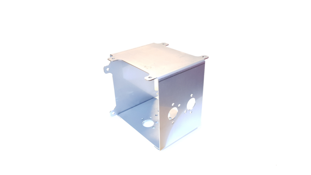 STAFFA UNIVERSALE DI MONTAGGIO&SUPPORTO A 4 LATI DIM.173 x170 x170mm PER RISCALD. AUTOTERM 2&4D